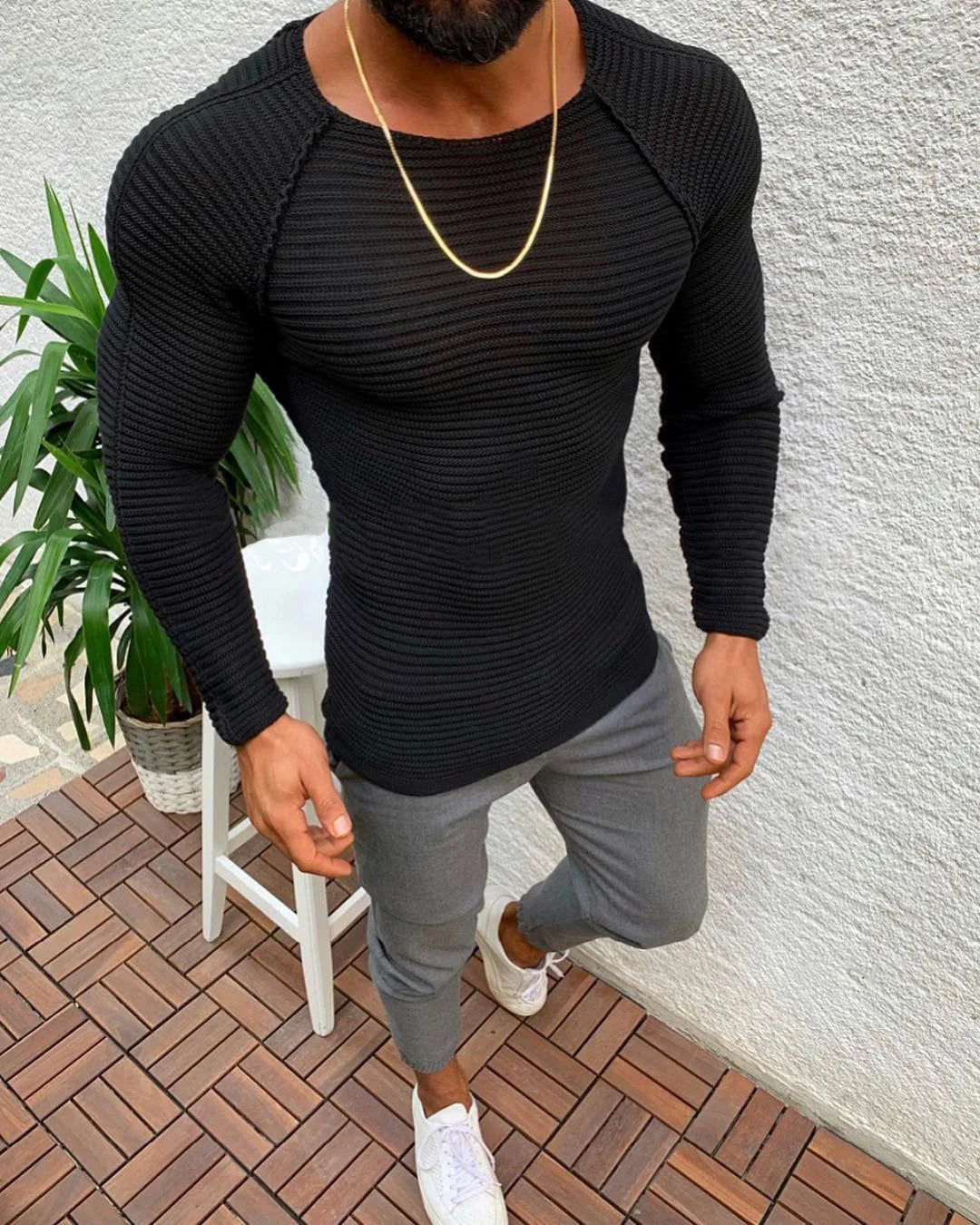 RELBO™l SLIM FIT BODY CONTOUR SWEATER